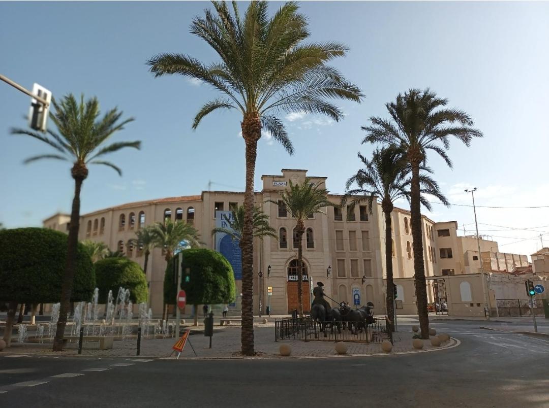 Estudio B Cerca De La Plaza De Toros Alicante Ngoại thất bức ảnh